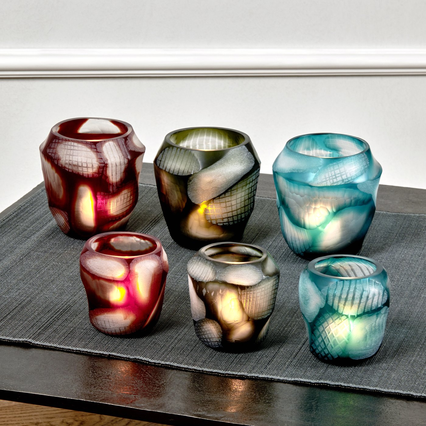 Silvestro glass vase w/handcut