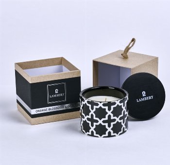 Ebba fragrance candle in vessel black with lid