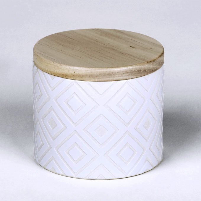 Ebba  fragrance candle in vessel with lid white