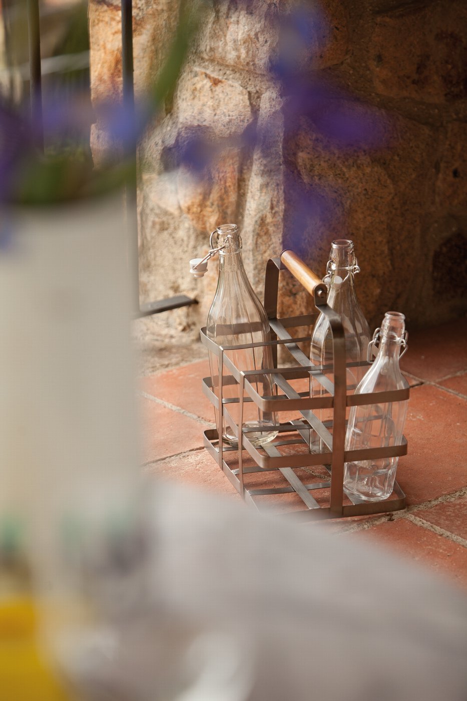 Pisa Flaschenkorb für 6 Flaschen 32 x 21 x 33 cm, satinierter Zinn mit  Holzgriff