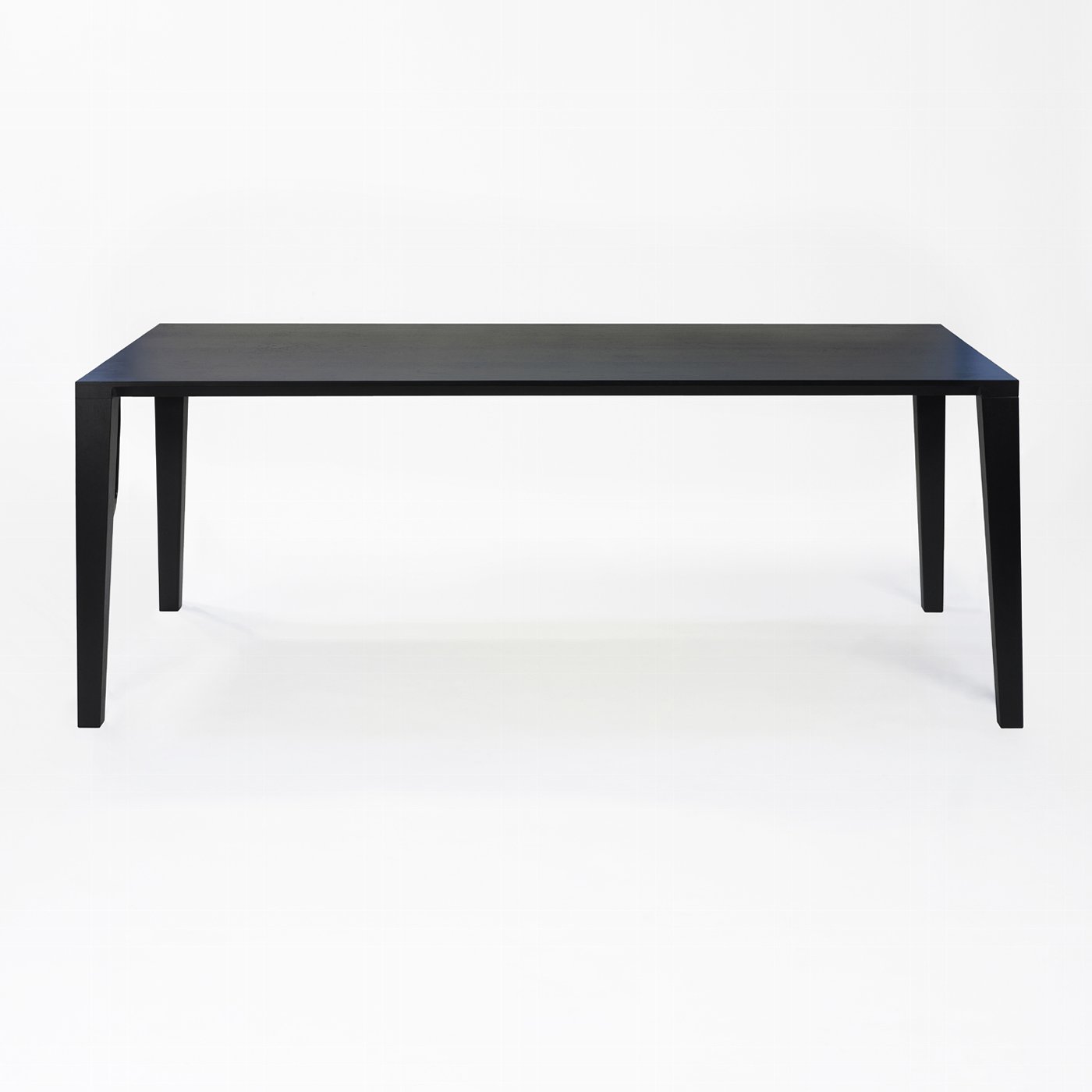 ARACOL  table oak solid black stained