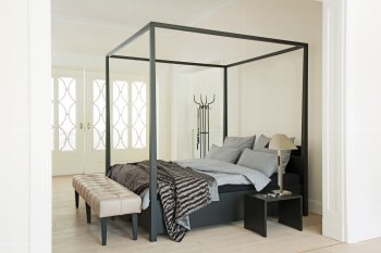 Peninsular bed-bench black-brown 144x44x43 cm
